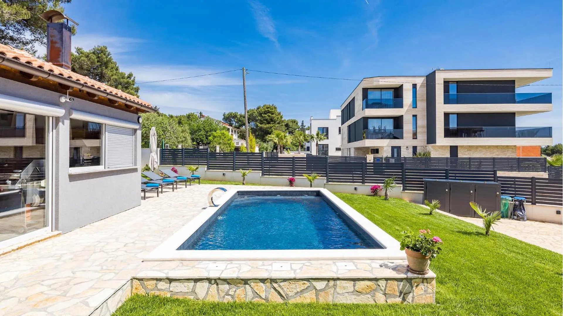 1 Bedroom Stunning Apartment In Medulin