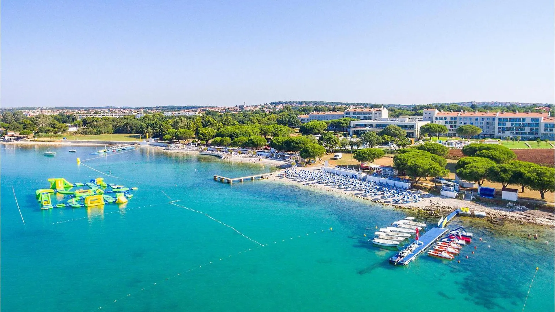 1 Bedroom Stunning Apartment In Medulin